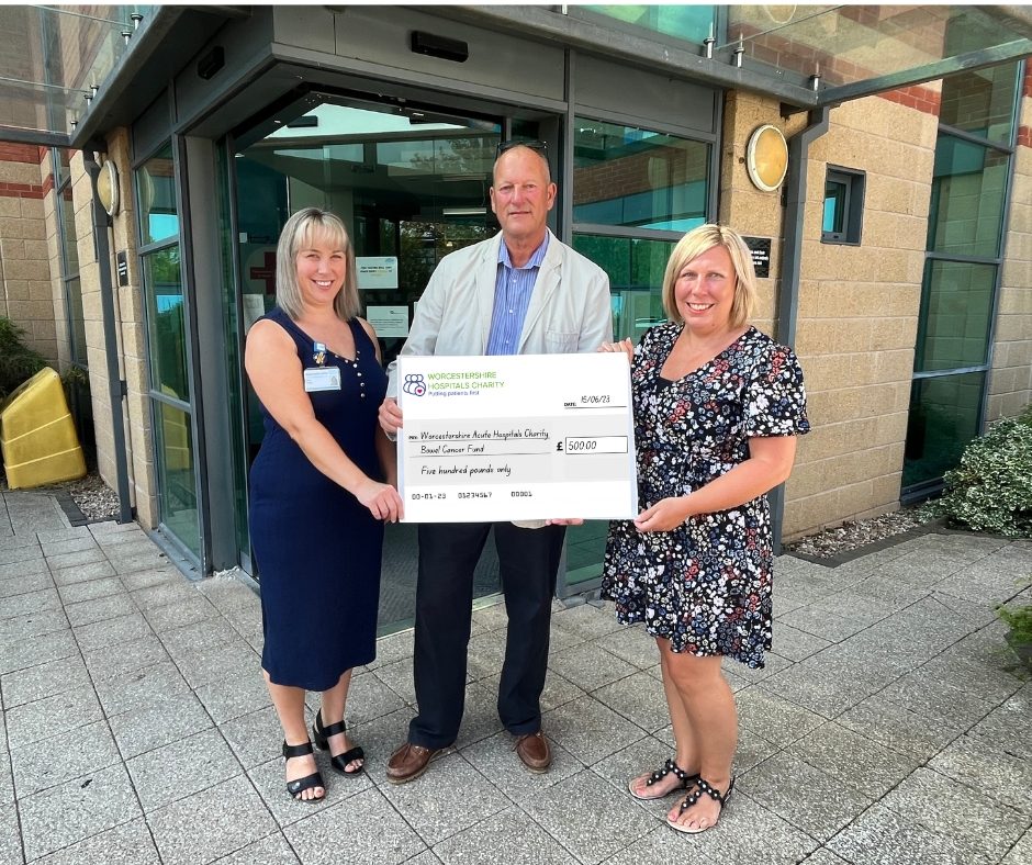 Stage 3 cancer survivor praises Bowel Screening Programme at Worcestershire Acute Hospitals NHS Trust for saving his life