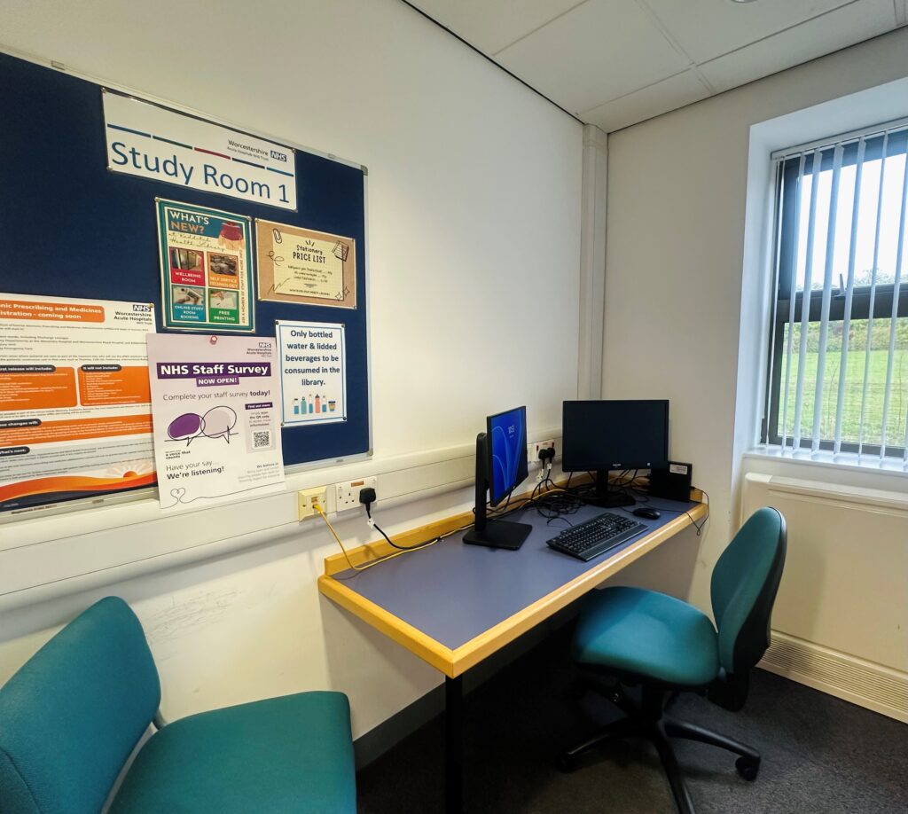 Image: photo of inside of study room 1 at Redditch Health Library