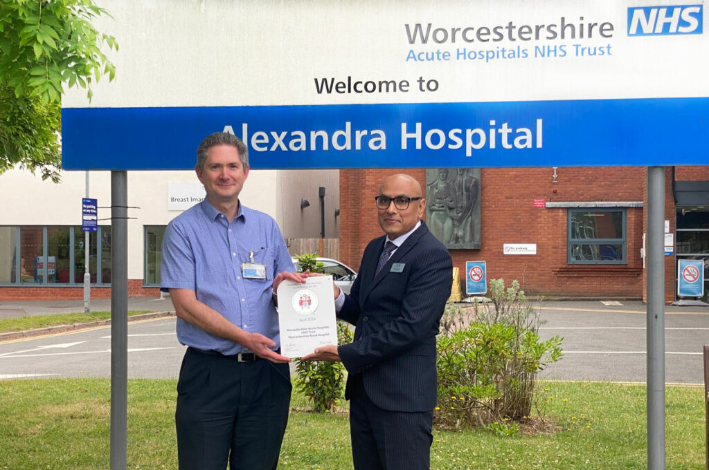 Left to right: Simon Garstang, Consultant Anaesthetist and Sri Gummaraju, Royal College of Anaesthetists Council Member.