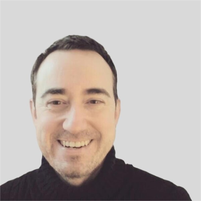 Dr Andrew Morris