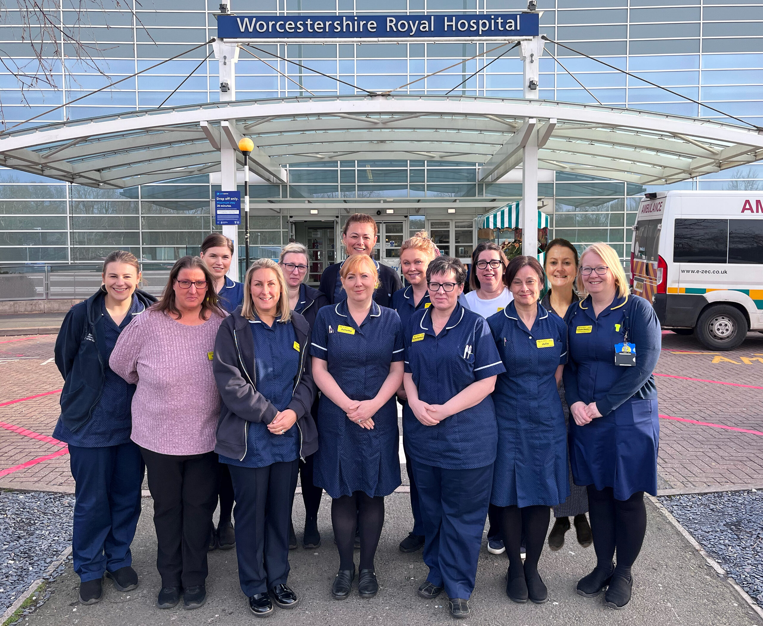 The Colorectal Clinical Nurse Specialist team from Worcestershire Acute Hospitals NHS Trust who run the support group, stood outside the front of Worcestershire Royal Hospital